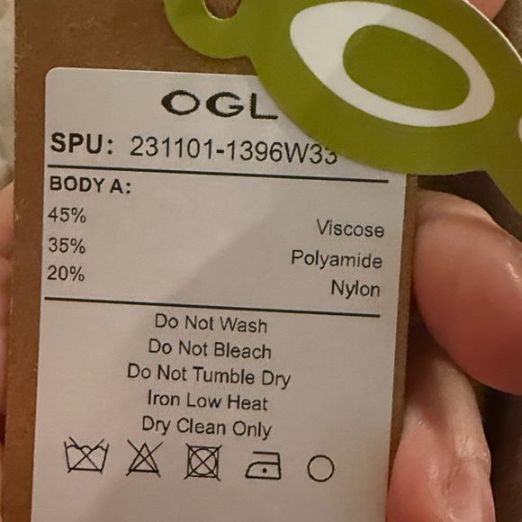 NWT $75 FuzzLuxe
Cashmere-like Flared Maxi Skirt Sz XS - Picture 10 of 10